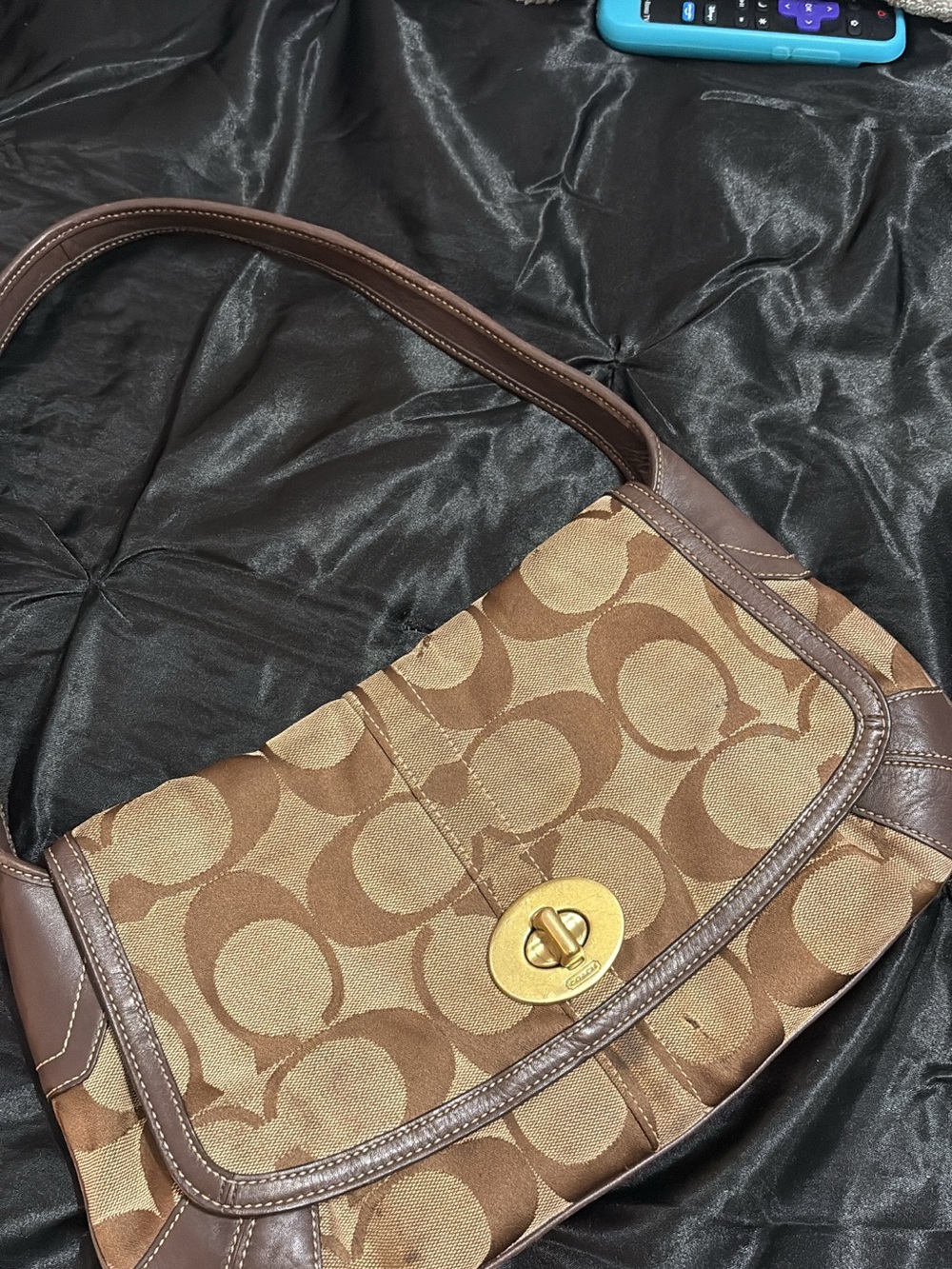 Vintage Coach shoulder purse